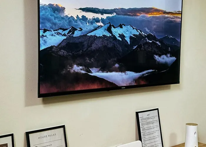 Διαμέρισμα A Designed With Love, Enriched By Our Balcony Garden Τίρανα