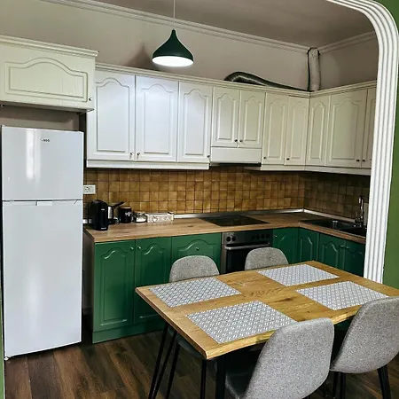 A Designed With Love, Enriched By Our Balcony Garden Apartment *