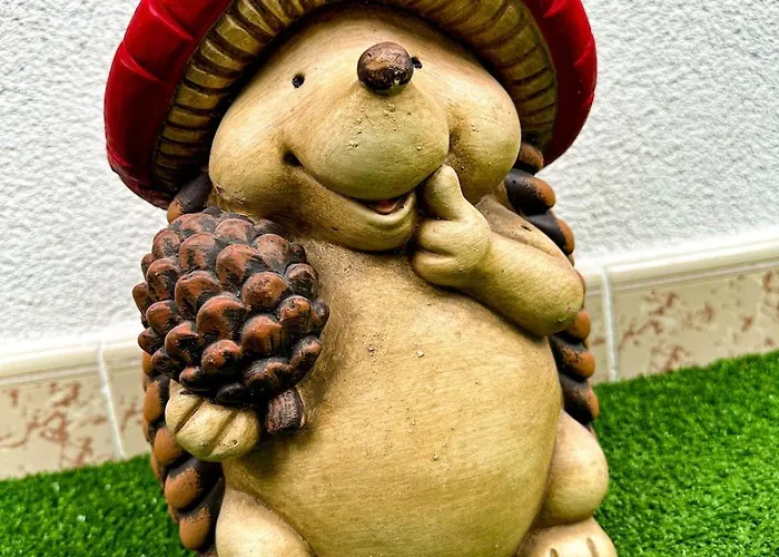 A Designed With Love, Enriched By Our Balcony Garden ティラナ